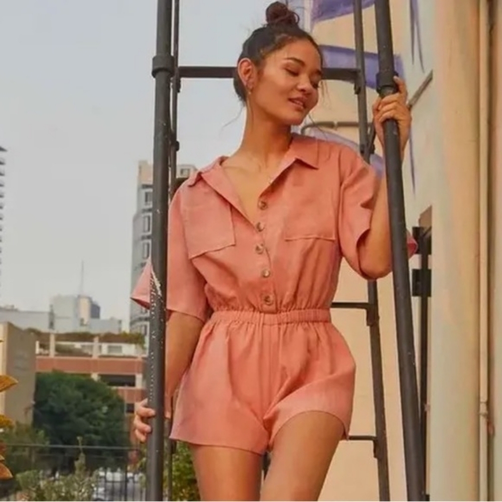 Le'Rumi Lucy Linen-Tencel Utility Romper Peach - Small